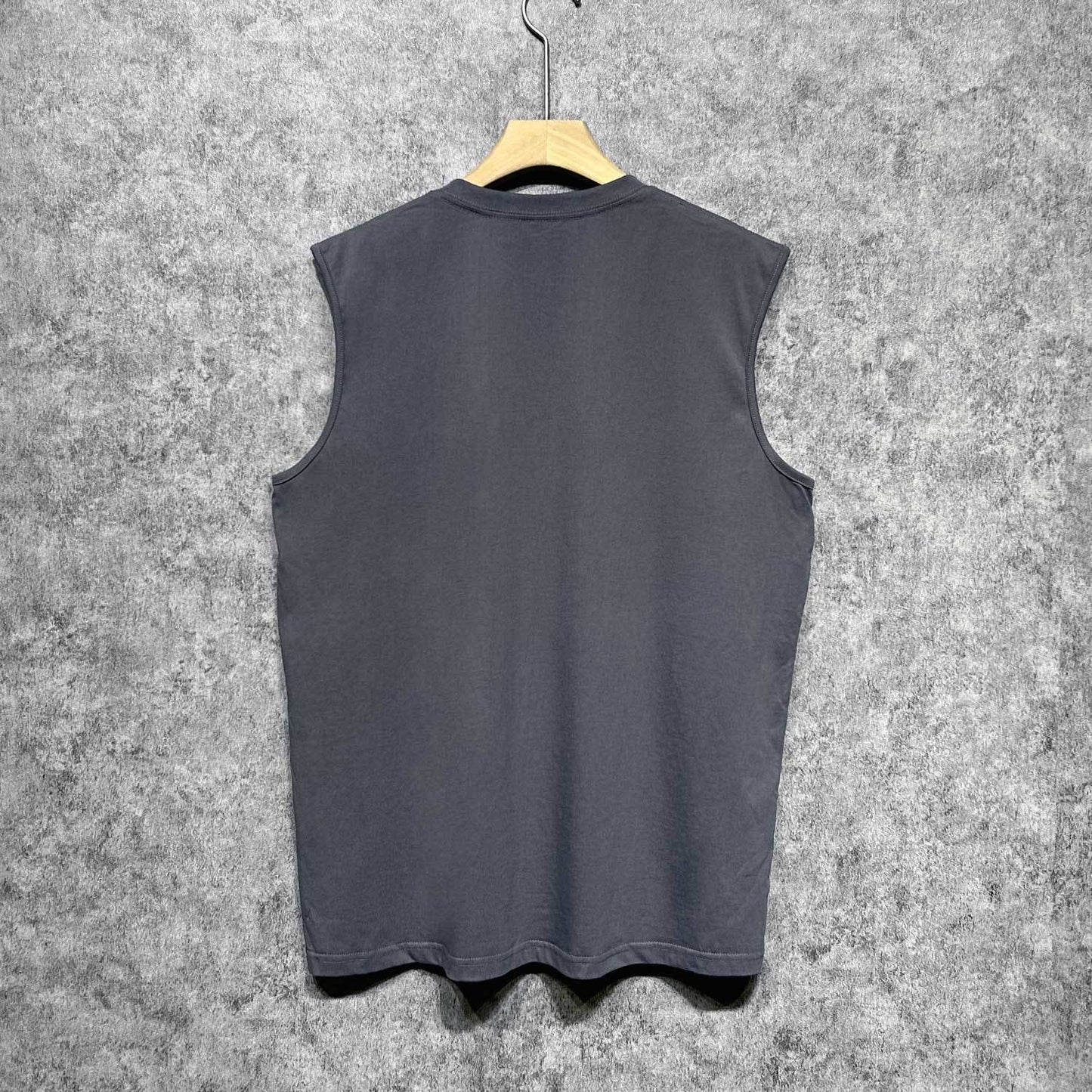 Amiri tank top blue art word printing
