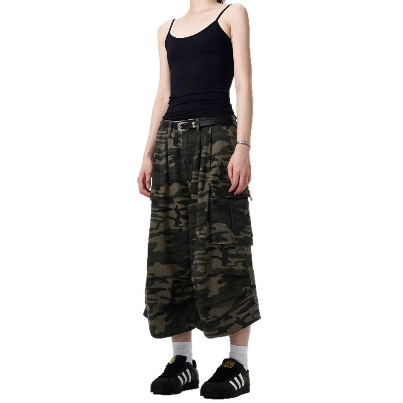 Women's jeans retro women's summer loose seven-point camouflage pants
