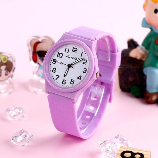 Men's watches: minimalist styles for men and women - perfect for exams