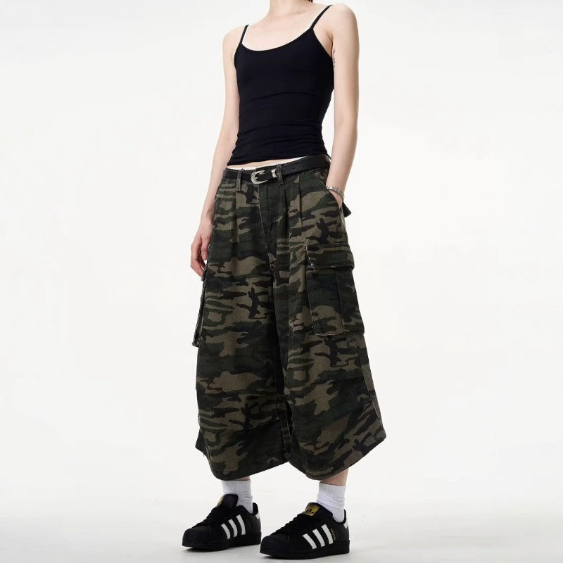 Women's jeans retro women's summer loose seven-point camouflage pants