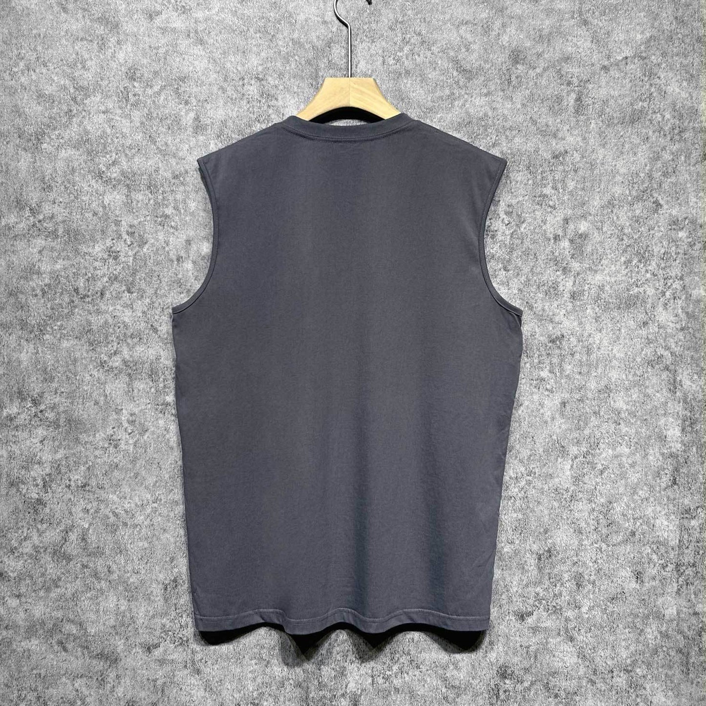Amiri tank top cashew flower overlapping letterprinting