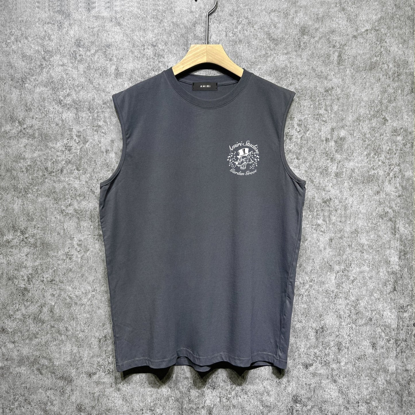 Amiri tank top hat big gray wolf printing