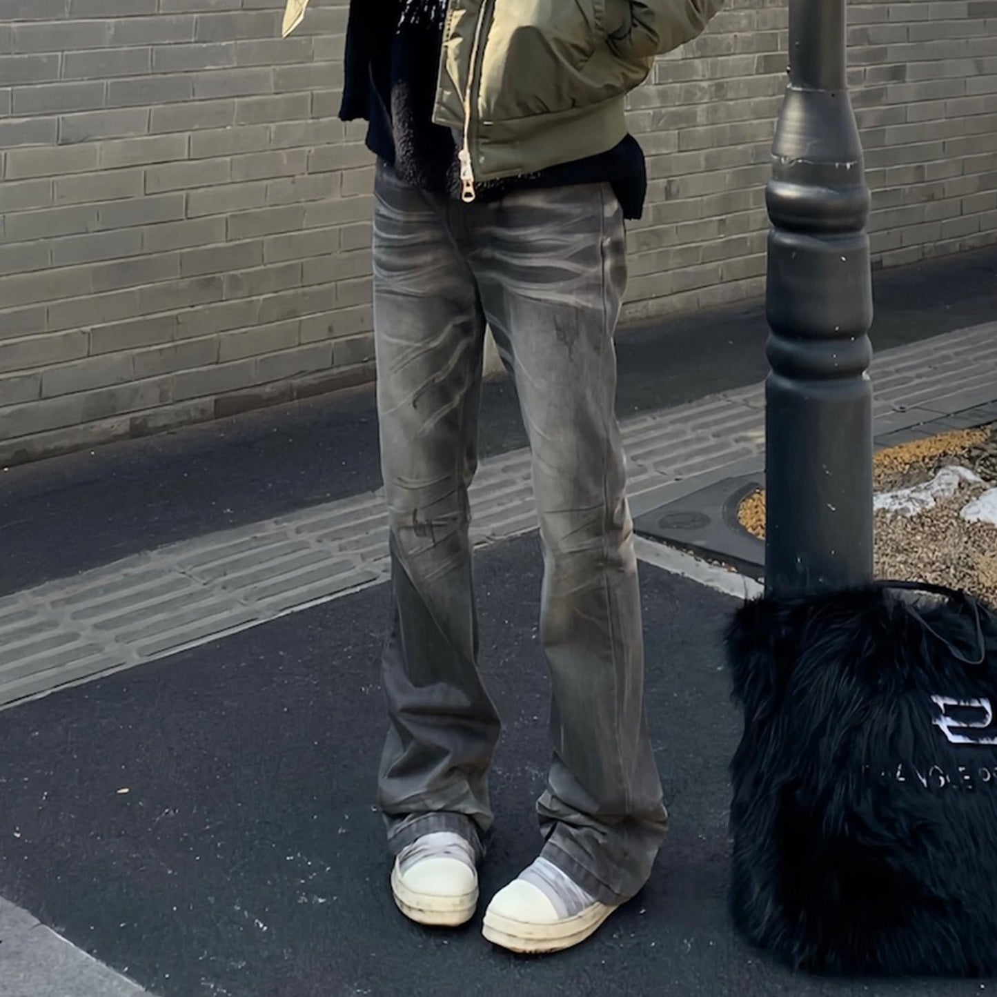 MIJKO Mens Vintage Pants MIJKO Mens Women's Flared High Street Slim-Fit Jeans