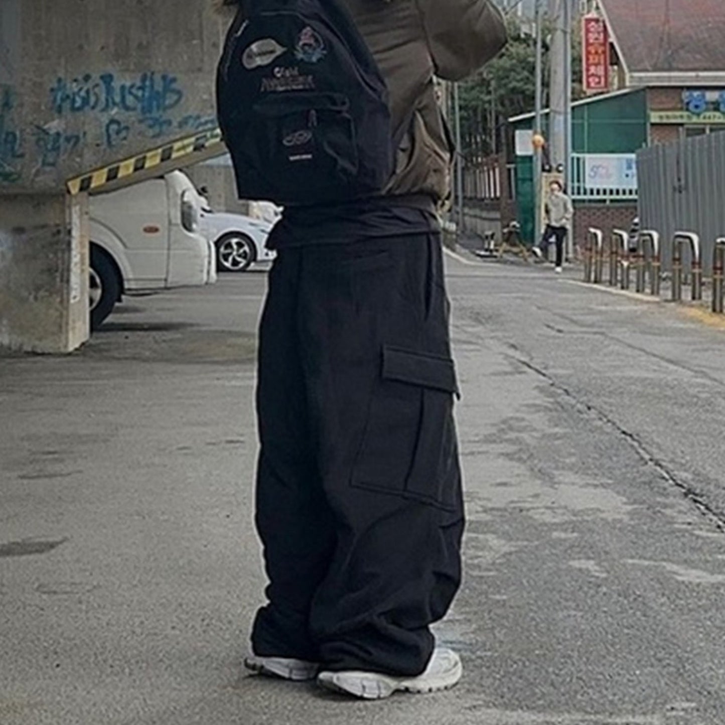 MIJKO Men Vintage Pants Large Pocket Casual Pants