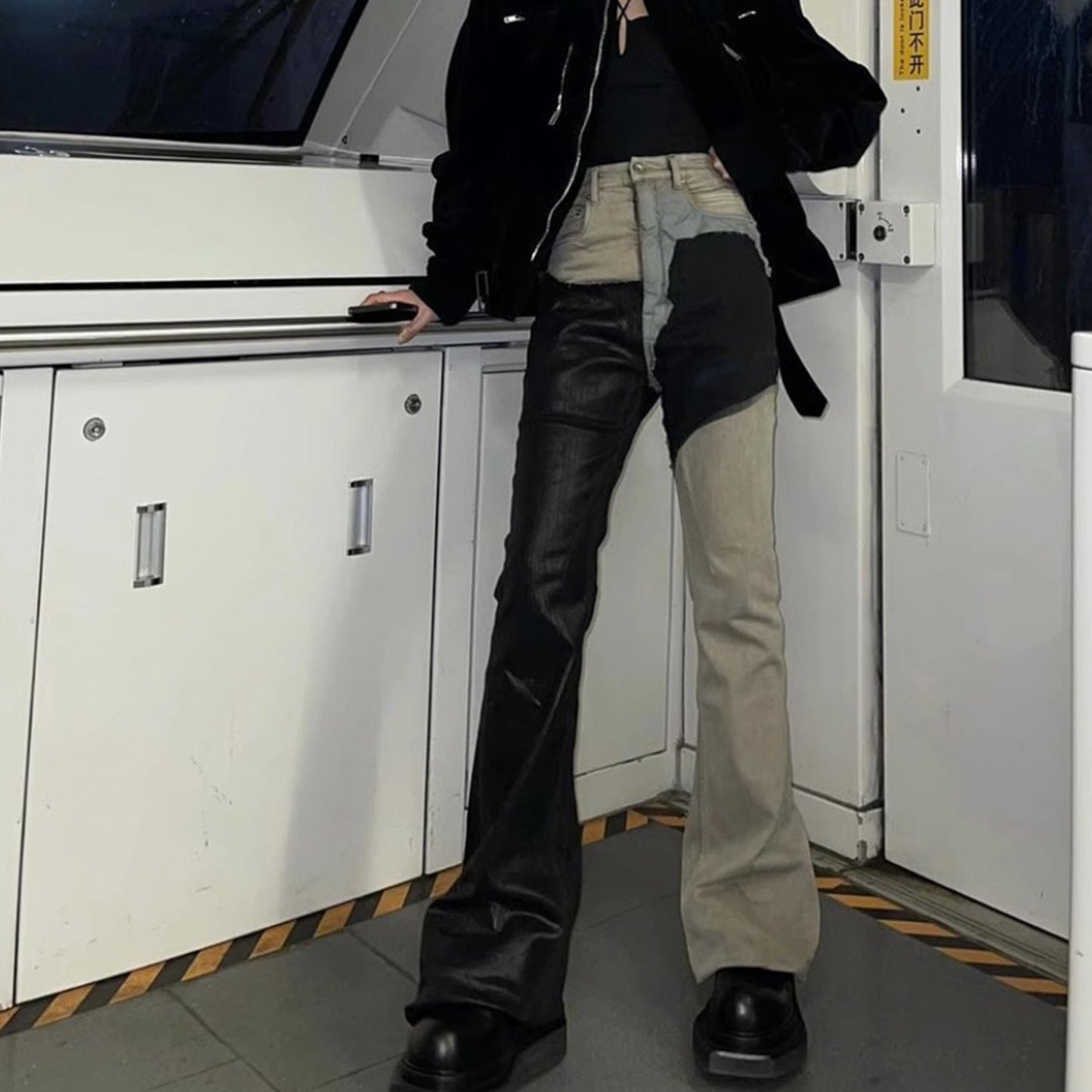 MIJKO Mens Vintage Pants MIJKO RICK wind splicing coated micro-pull jeans