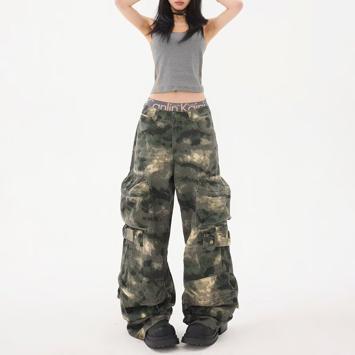 Women jeans retro camouflage loose