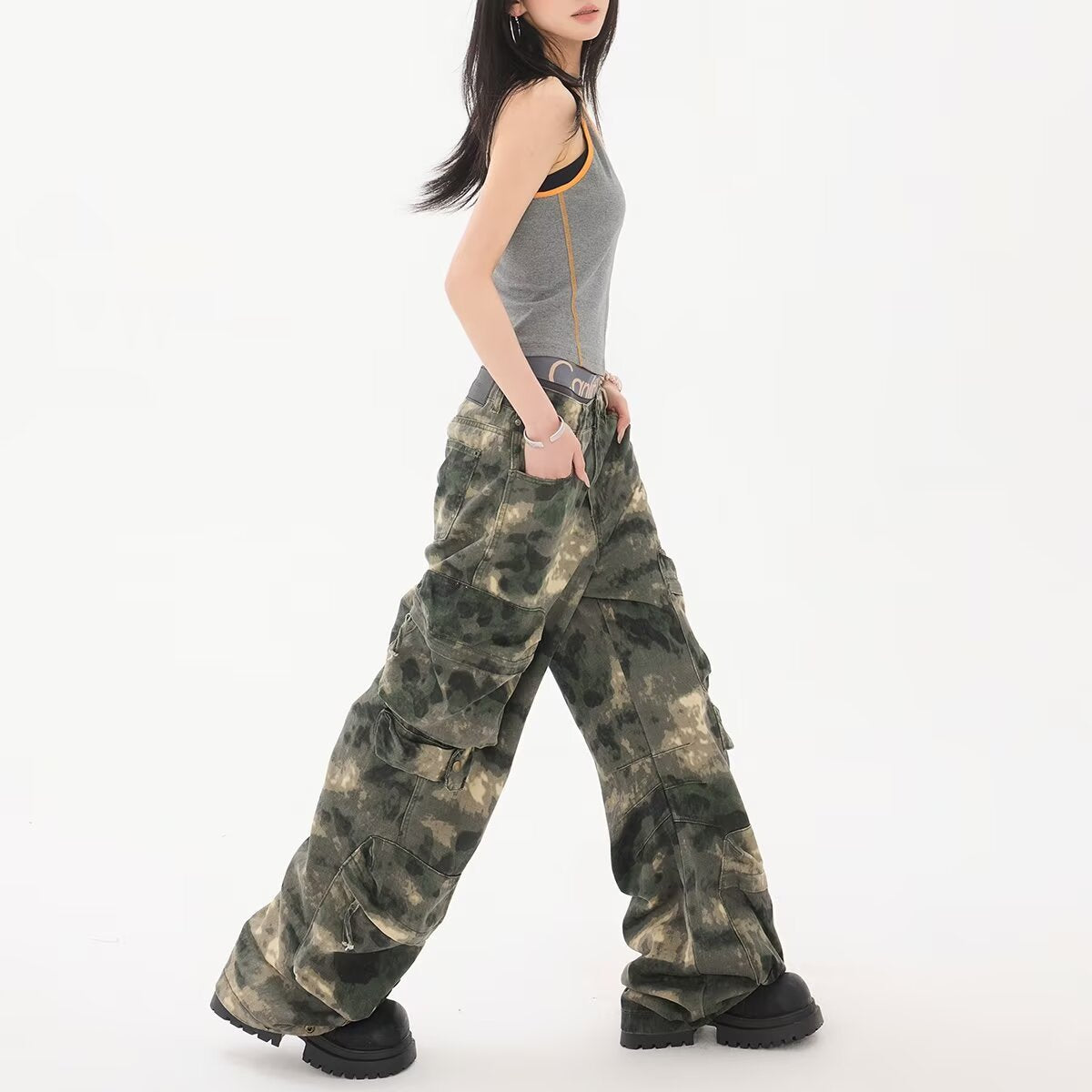 Women jeans retro camouflage loose