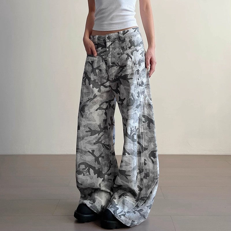 Women jeans camouflage loose
