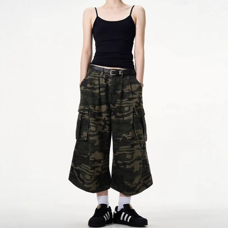 Women's jeans retro women's summer loose seven-point camouflage pants